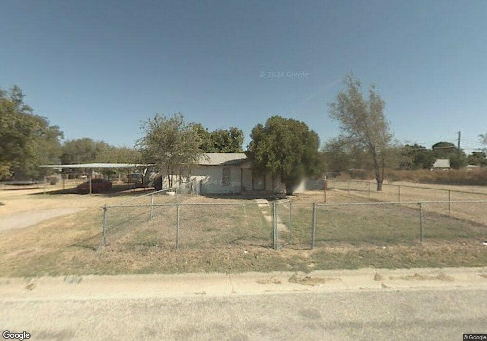 1703 Young St, Big Spring, TX 79720 - photo 1