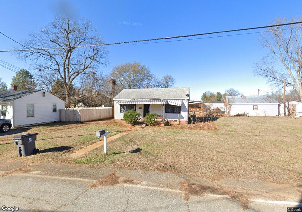 5 Leonard St, Inman, SC 29349 - photo 1