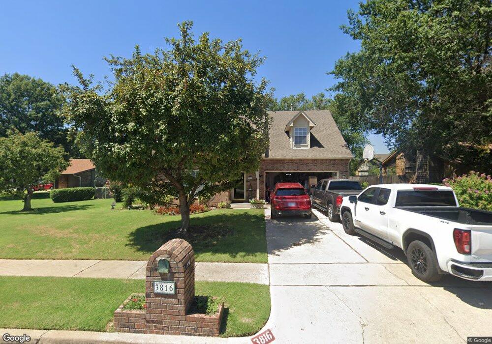 3816 S Narcissus Ave, Broken Arrow, OK 74011 - photo 1