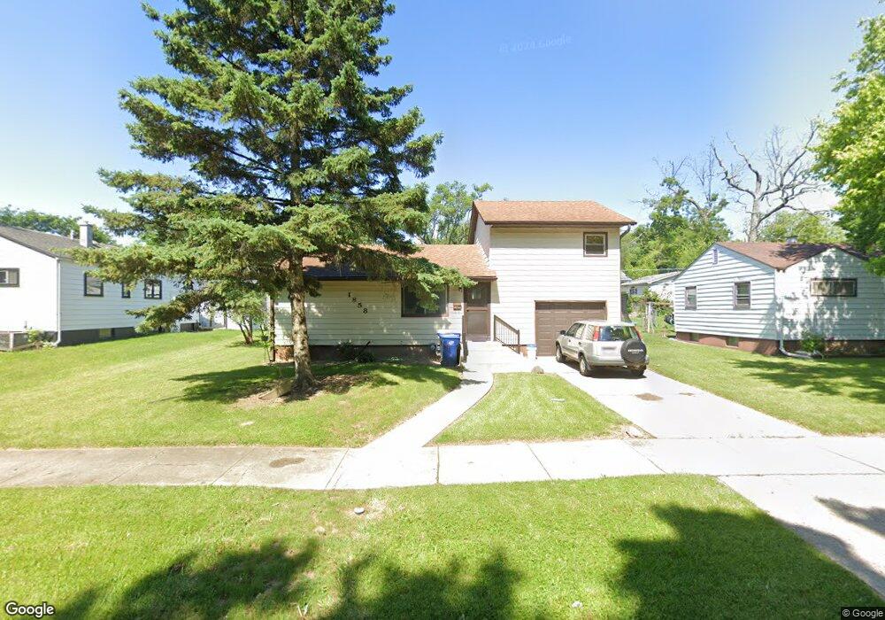 1858 Chippewa Rd, Waukegan, IL 60087 - photo 1