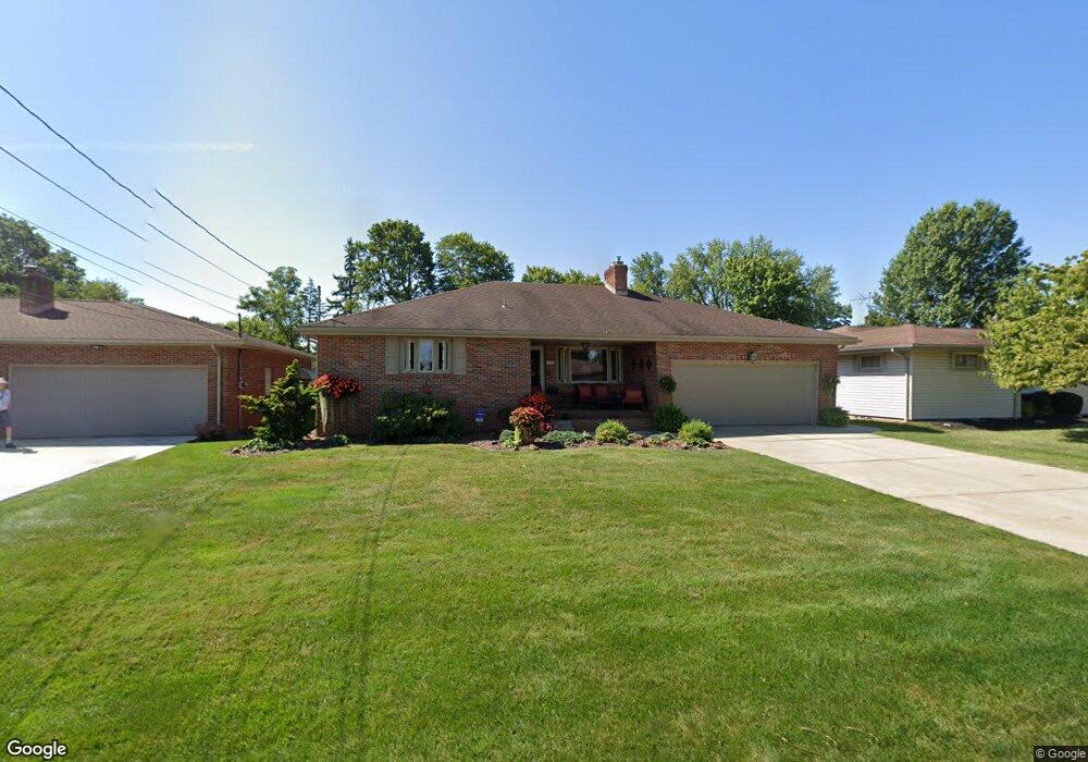 598 W Omar St, Struthers, OH 44471 - photo 1