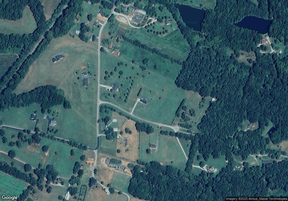 11600 Coverly Dr, Amelia Court House, VA 23002 - photo 1