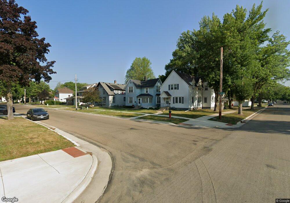 702 9th Ave NW, Austin, MN 55912 - photo 1