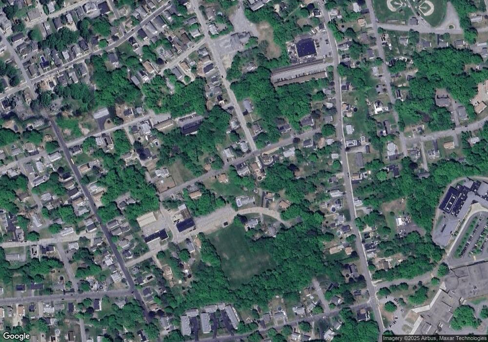 18 Linwood St unit 2, Webster, MA 01570 - photo 1