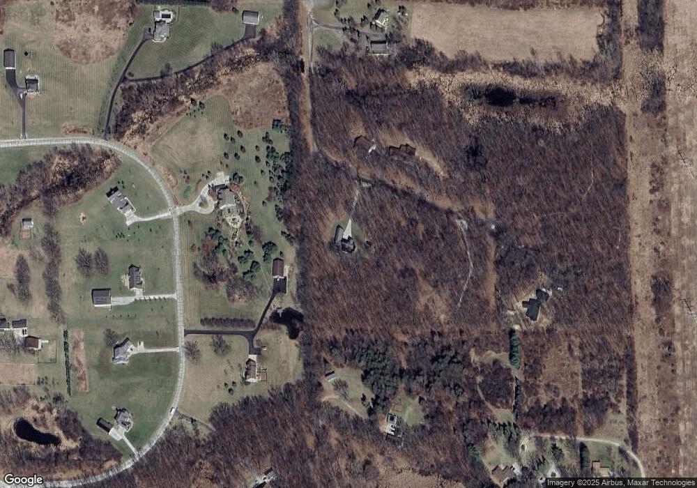 821 Hidden Creek Ct, Dexter, MI 48130 - photo 1