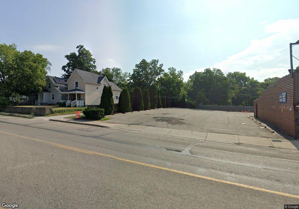 112 Isbell St, Lansing, MI 48910 - photo 1