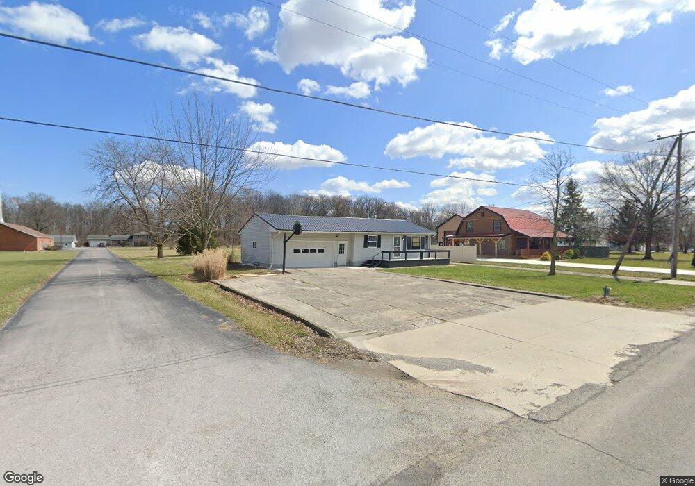 1506 Stewart Rd, Lima, OH 45801 - photo 1