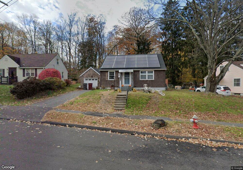 362 N Hoadley St, Naugatuck, CT 06770 - photo 1
