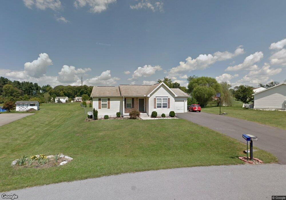 16918 Reading Dr, Williamsport, MD 21795 - photo 1