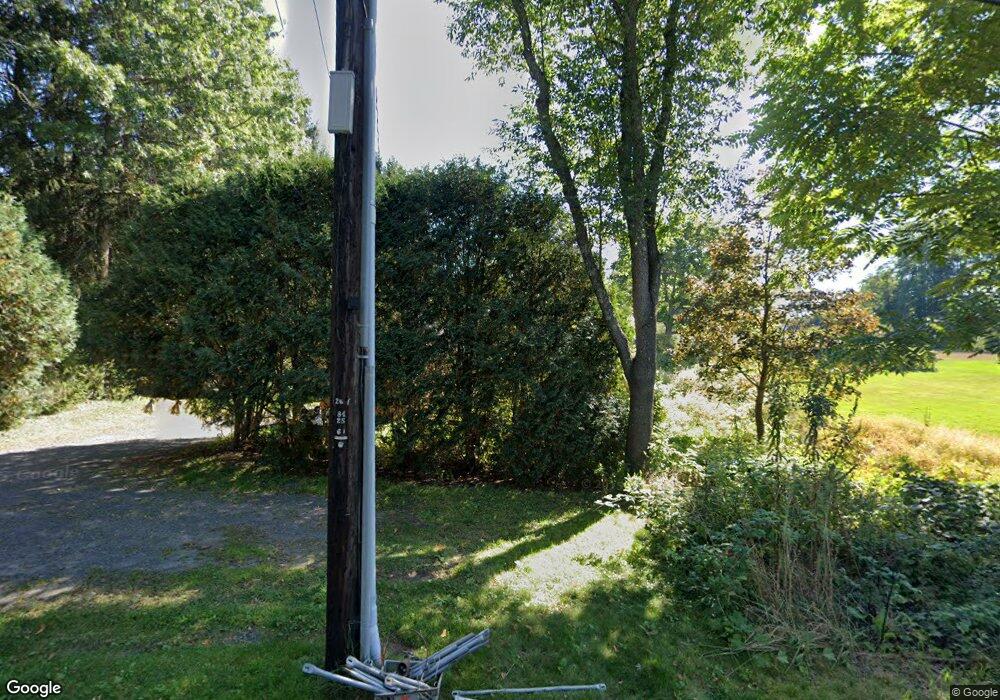 124 Middle St, Amherst, MA 01002 - photo 1