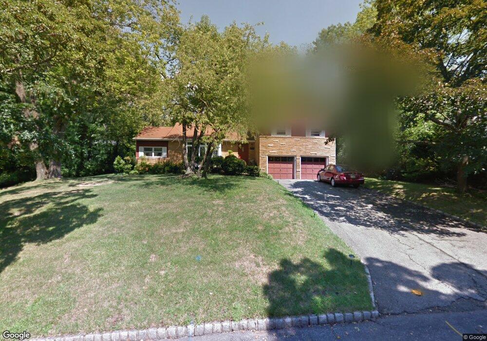 14 Orchard Ln, Livingston, NJ 07039 - photo 1