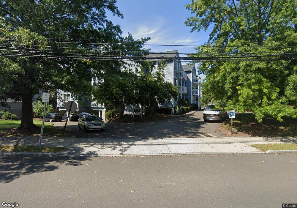 47 Cedar St unit 8, Norwalk, CT 06854 - photo 1