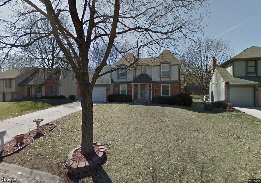 10442 Noland Rd, Lenexa, KS 66215 - photo 1