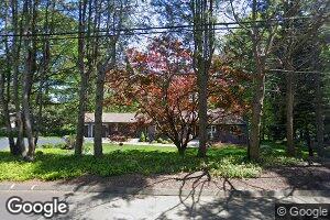 186 Driftwood Ln, Trumbull, CT 06611