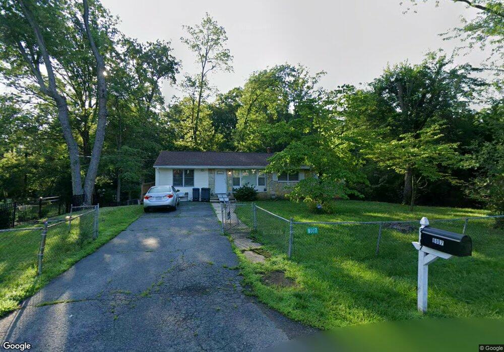 8007 Mclean St, Manassas, VA 20111 - photo 1