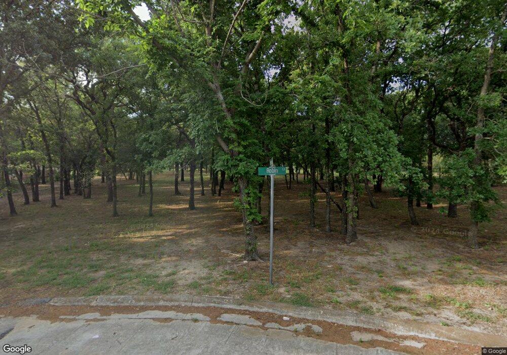 517 Robin Ln, Azle, TX 76020 - photo 1