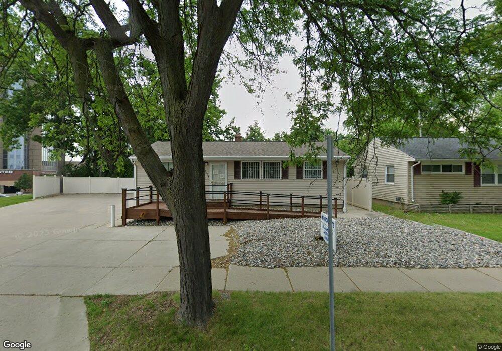 3738 Beecher Rd, Flint, MI 48503 - photo 1