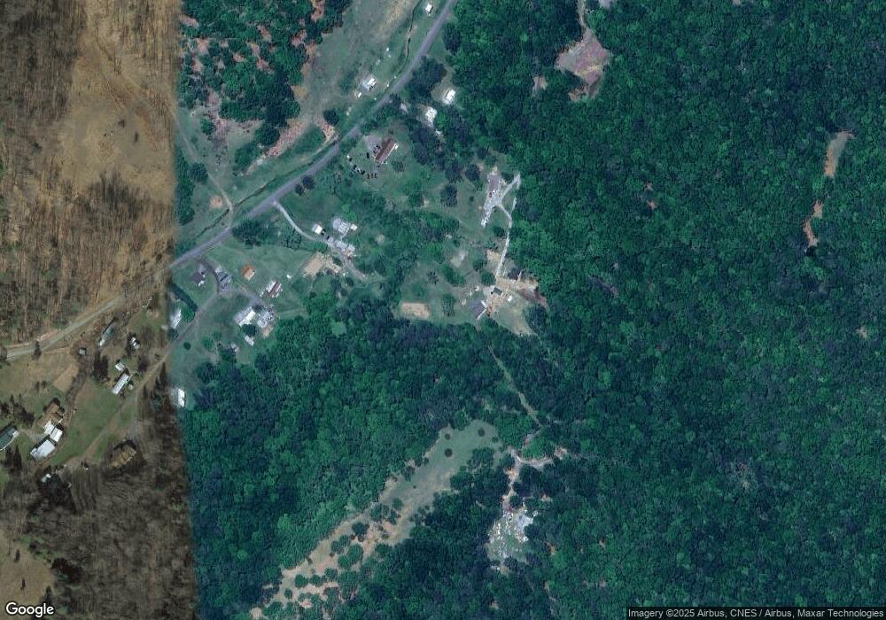 147 Rosemart Ln, Franklin, WV 26807 - photo 1