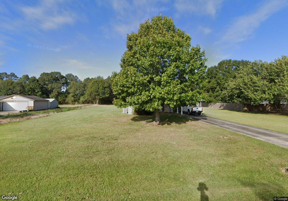 49 Cambridge Cir, Picayune, MS 39466 - photo 1