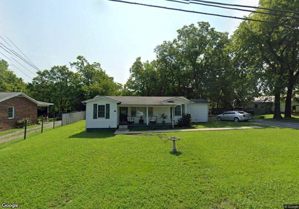 1004 Morton St, Shelbyville, TN 37160 - photo 1