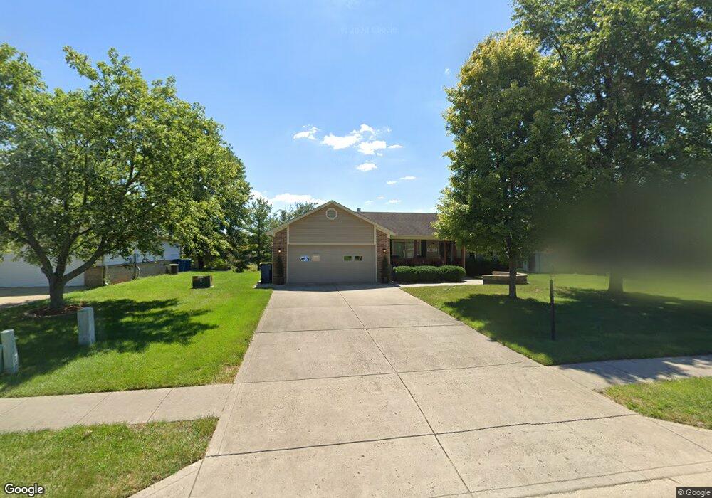 441 Meadowlark Dr, Whiteland, IN 46184 - photo 1
