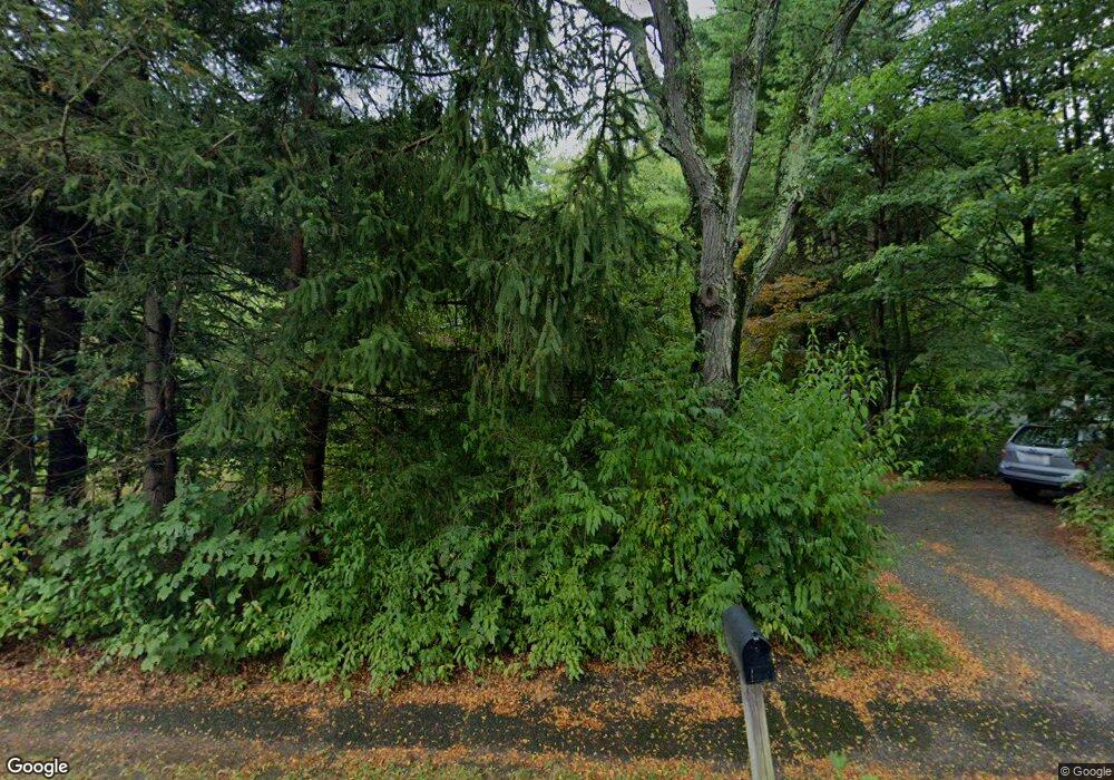 11 Hitching Post Rd, Amherst, MA 01002 - photo 1