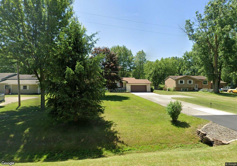 7040 E Carpenter Rd, Davison, MI 48423 - photo 1