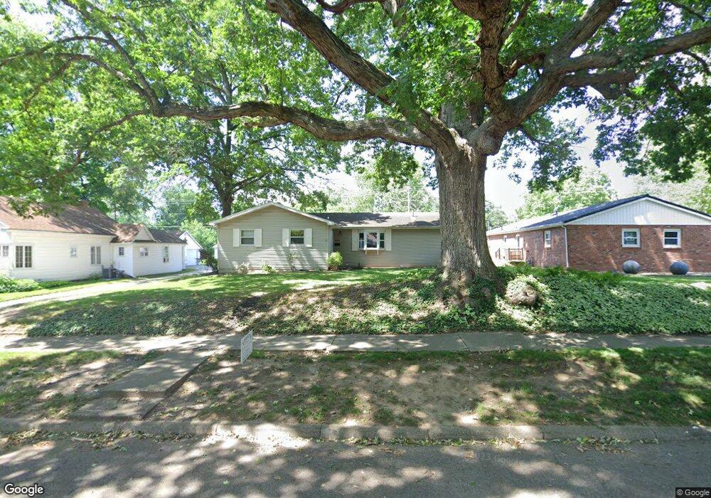 827 Washington St, Covington, IN 47932 - photo 1