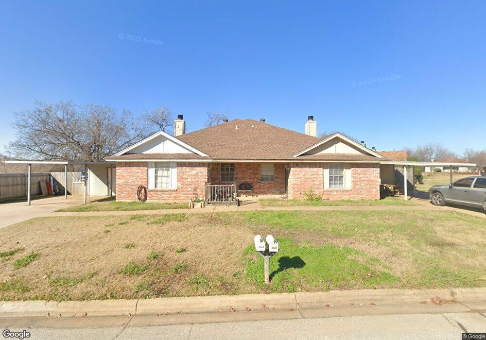 7749 Sable Ln, North Richland Hills, TX 76182 - photo 1