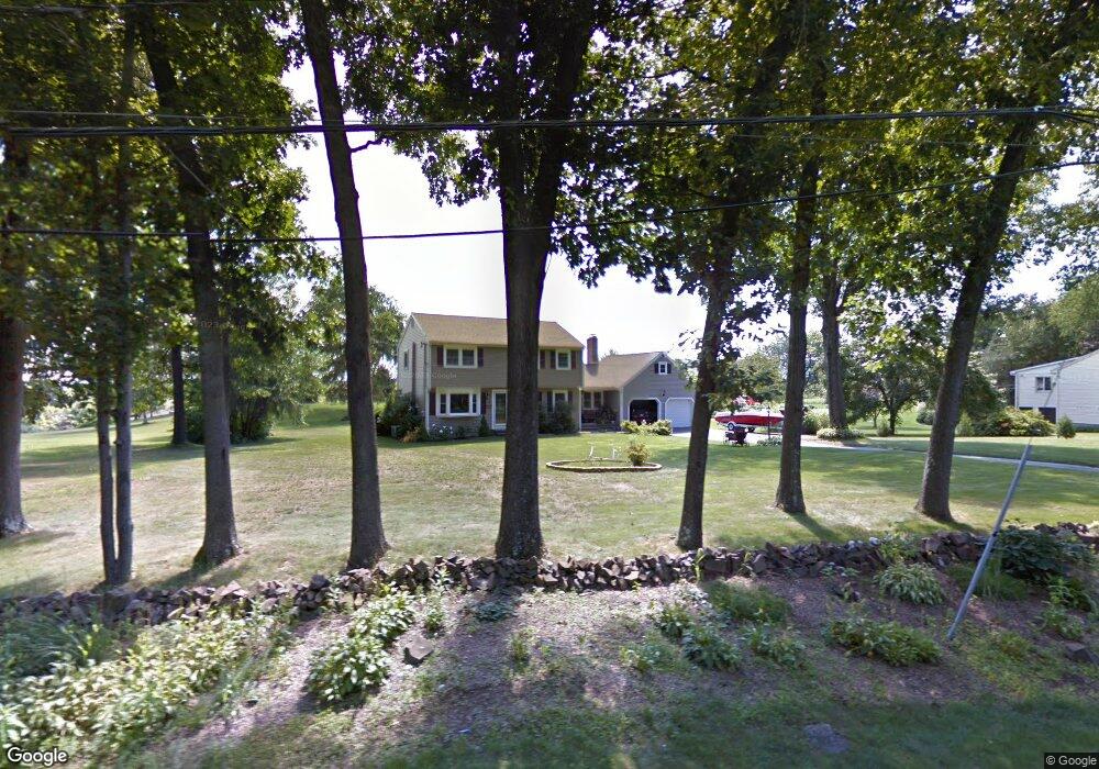 43 Elton Rd, Berlin, CT 06037 - photo 1