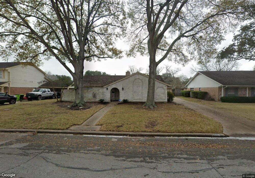 705 Country Club Dr, Richmond, TX 77469 - photo 1