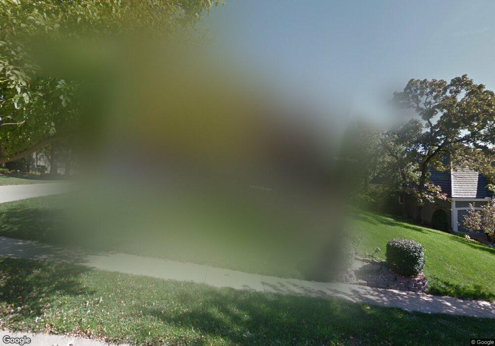 5619 Widmer Rd, Shawnee, KS 66216 - photo 1