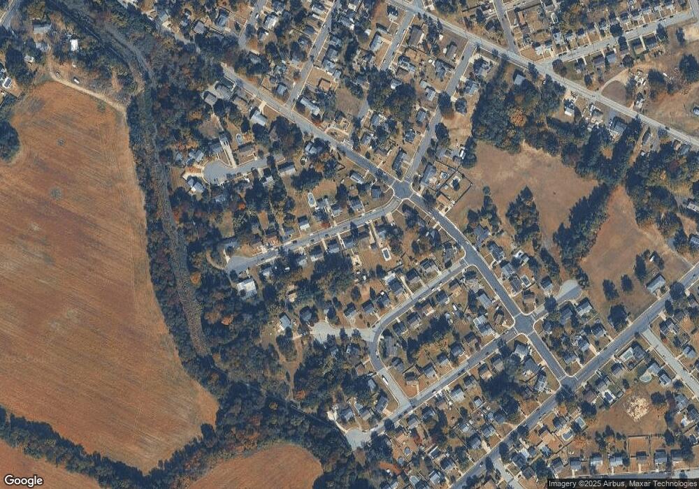 208 Marshall Ave, Gibbstown, NJ 08027 - photo 1