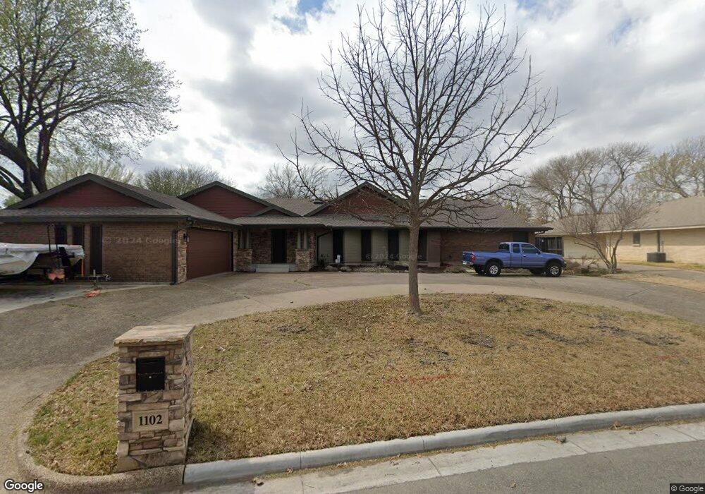 1102 San Juan Ct, Arlington, TX 76012 - photo 1