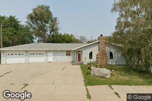 310 2nd St NE, Wessington Springs, SD 57382
