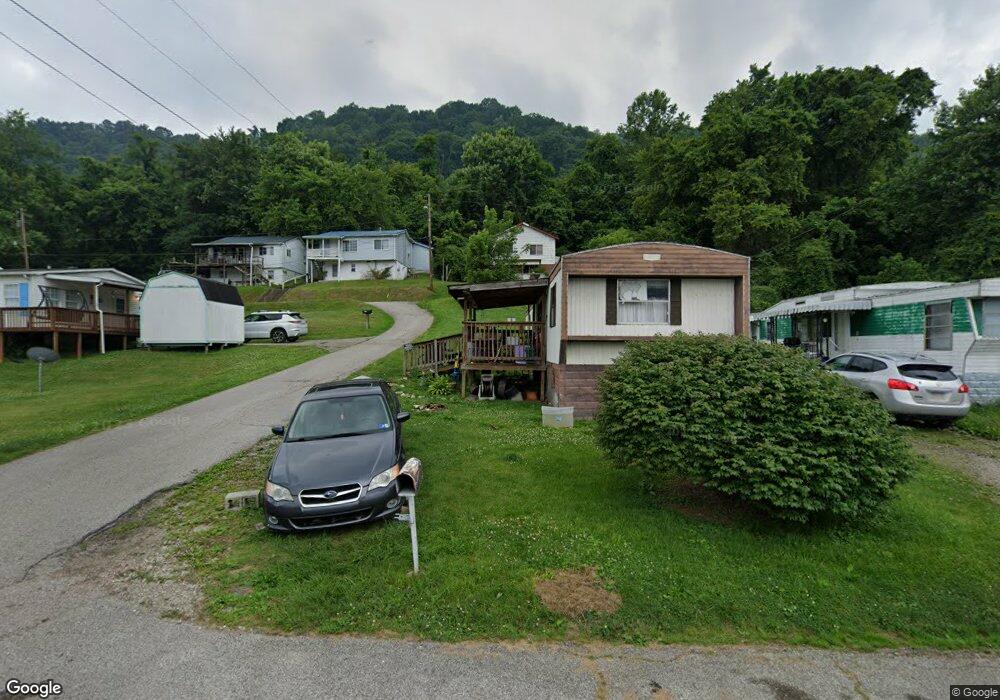 8907 Florida Ave, Charleston, WV 25315 - photo 1