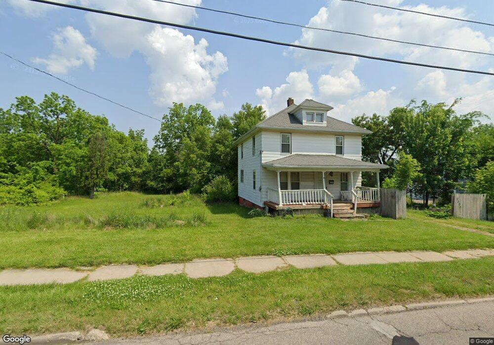 2010 W Court St, Flint, MI 48503 - photo 1