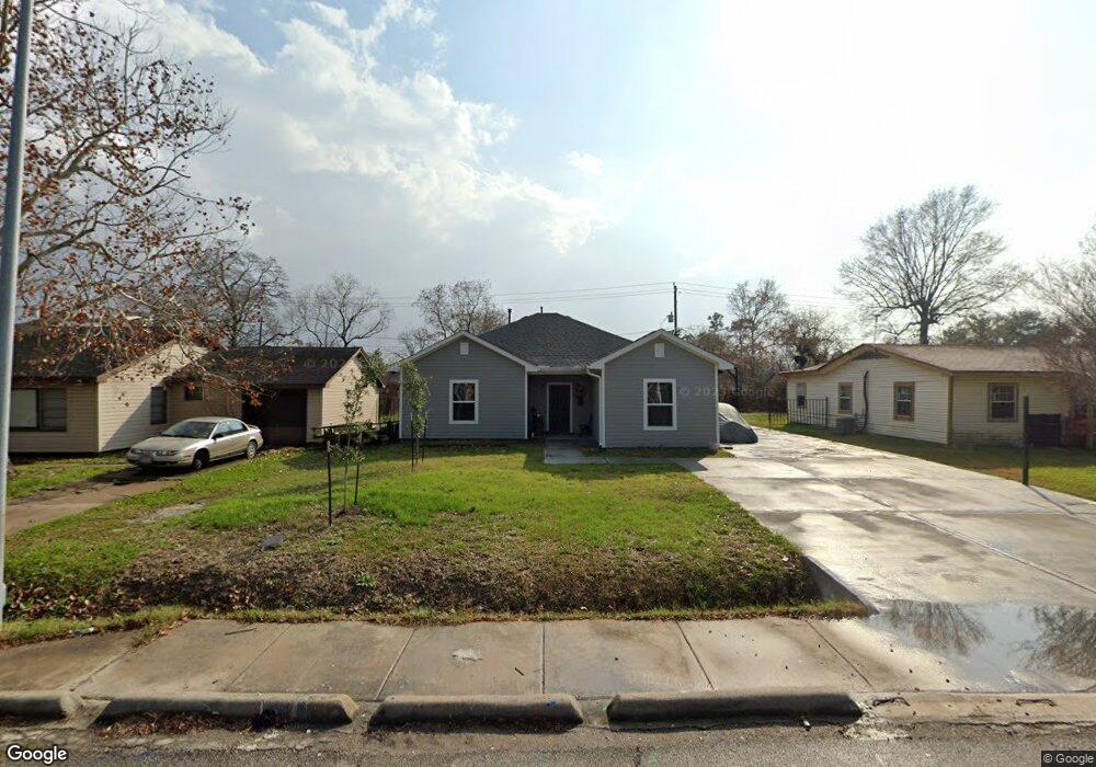 13370 Indianapolis St, Houston, TX 77015 - photo 1