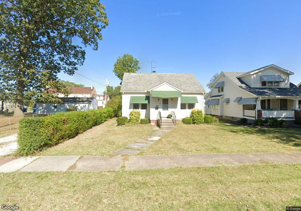 2213 E 34th St, Lorain, OH 44055 - photo 1