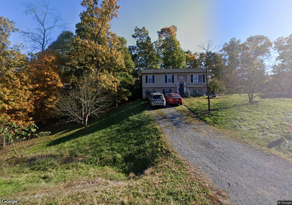 286 Leviticus Dr, Bunker Hill, WV 25413 - photo 1