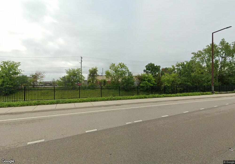 20581 N Weiland Rd, Prairie View, IL 60069 - photo 1