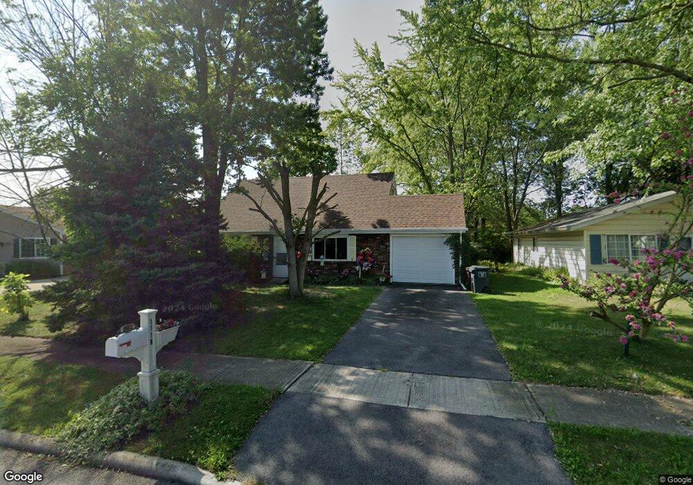 1119 Bikini Dr, Lima, OH 45801 - photo 1