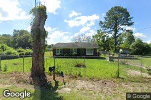 104 W Inwood St, Bethune, SC 29009