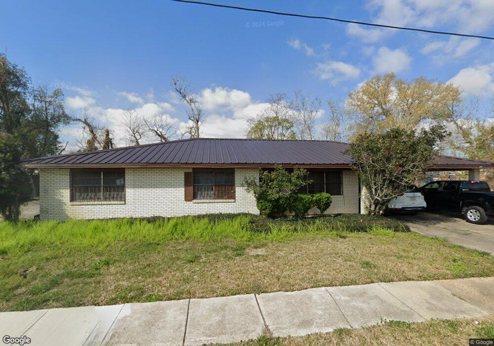 1011 N Shattuck St, Lake Charles, LA 70601 - photo 1