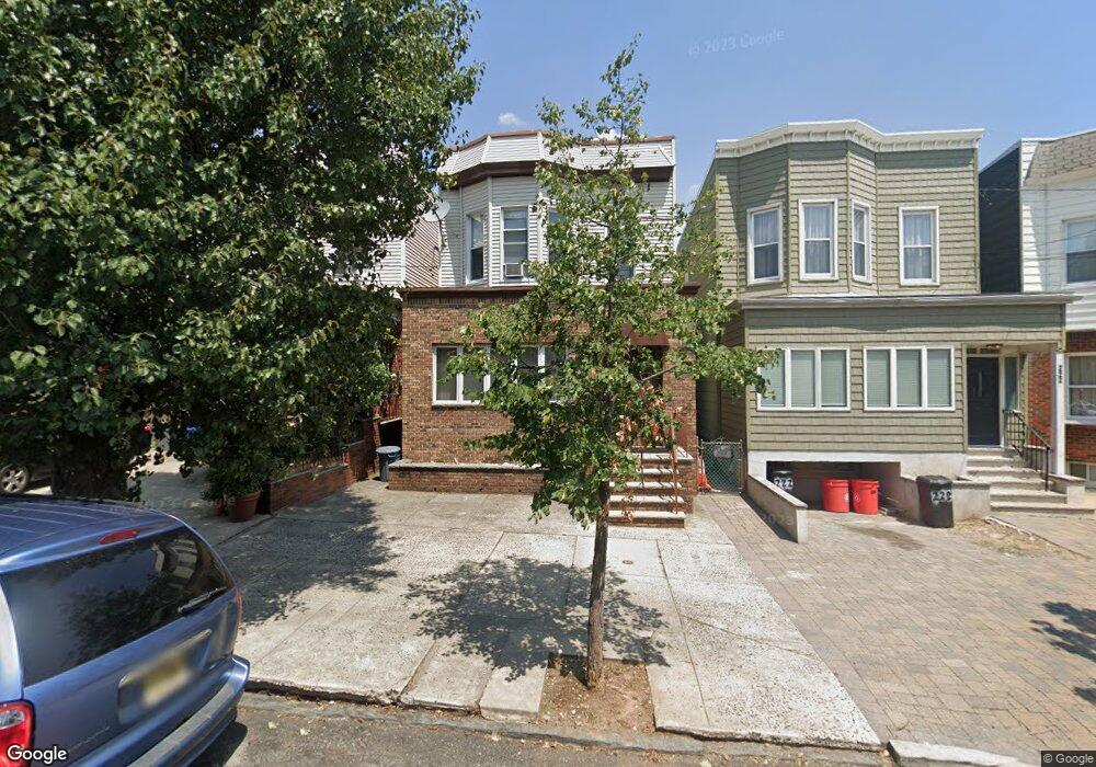 224 Shippen St, Weehawken, NJ 07086 - photo 1