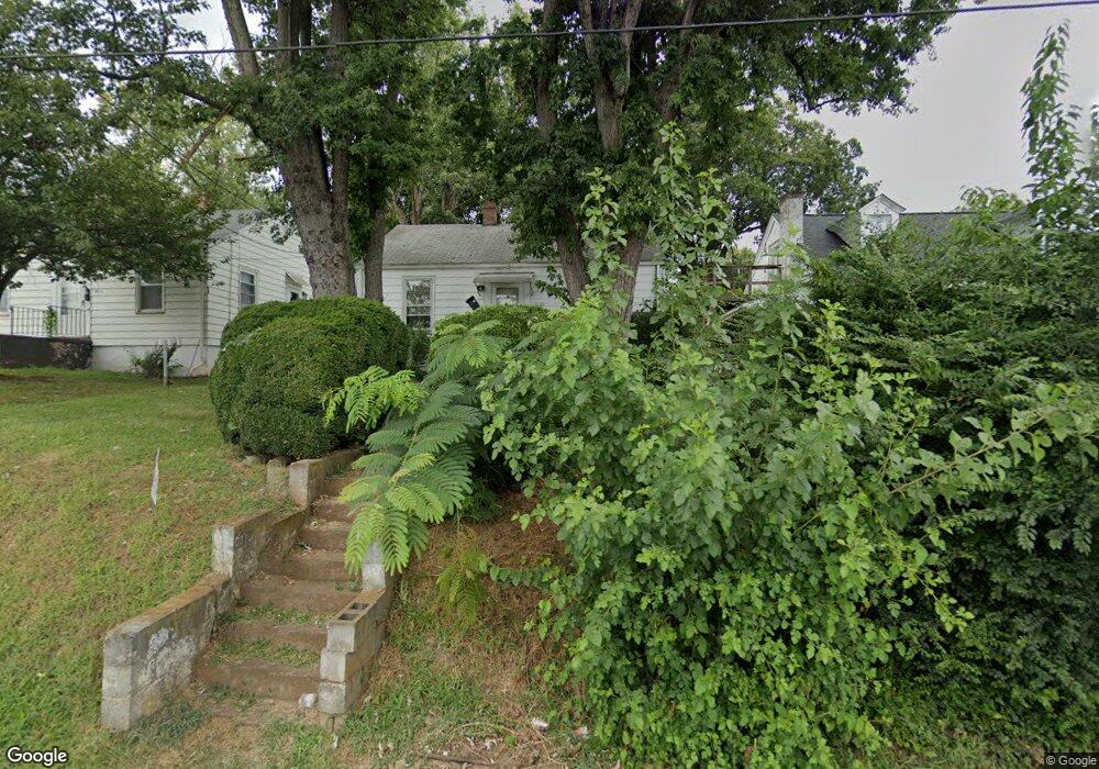 1427 E High St, Charlottesville, VA 22902 - photo 1