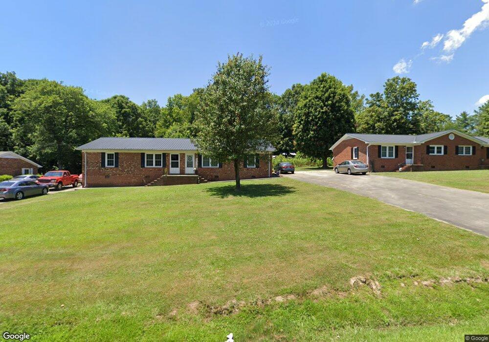 2340 Lambert Dr, Asheboro, NC 27205 - photo 1