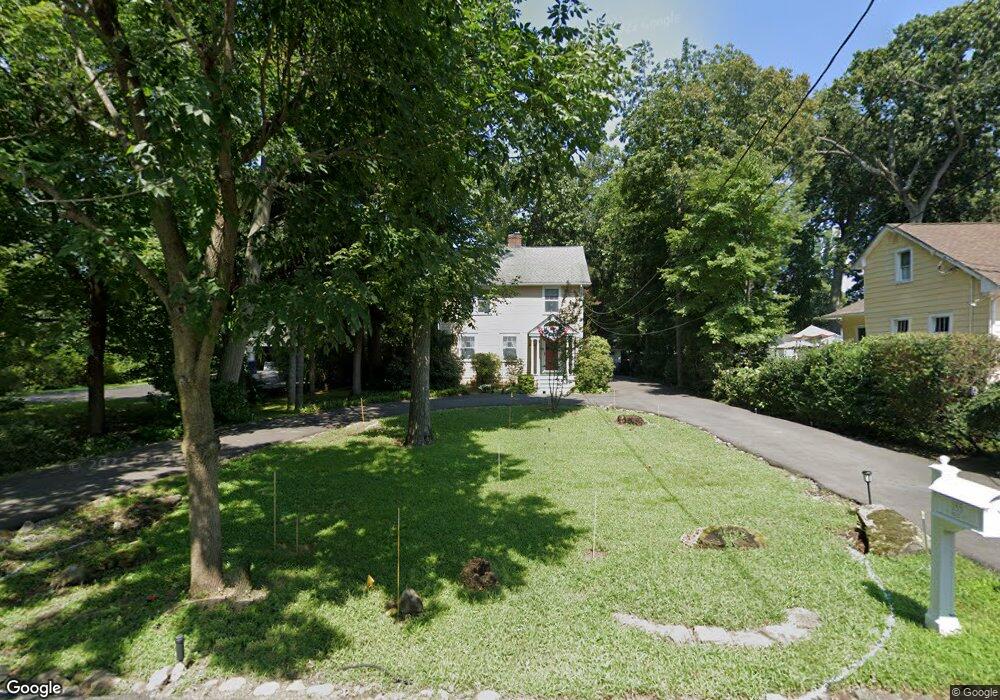 185 E Ward St, Hightstown, NJ 08520 - photo 1