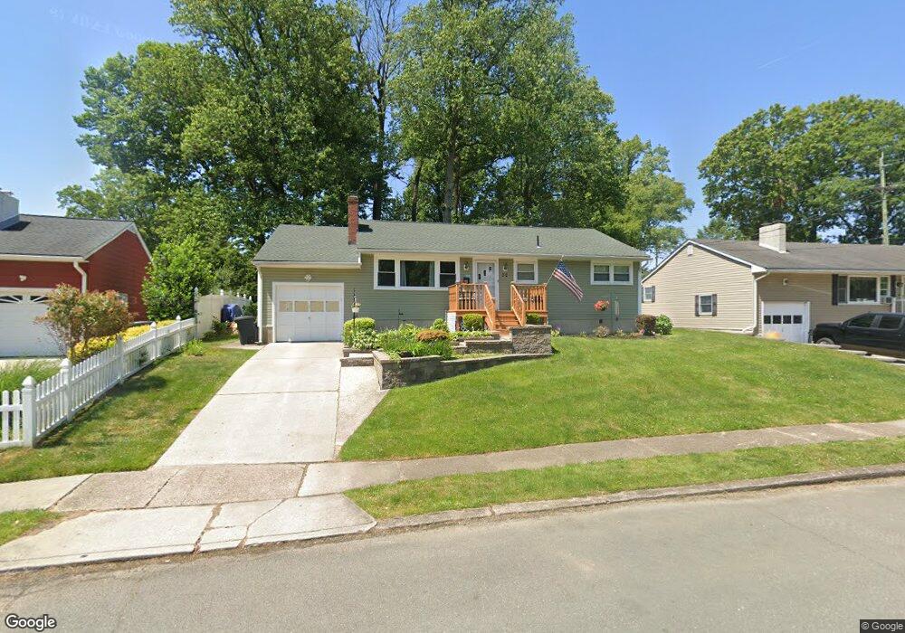 32 Glen Stewart Dr, Ewing, NJ 08618 - photo 1