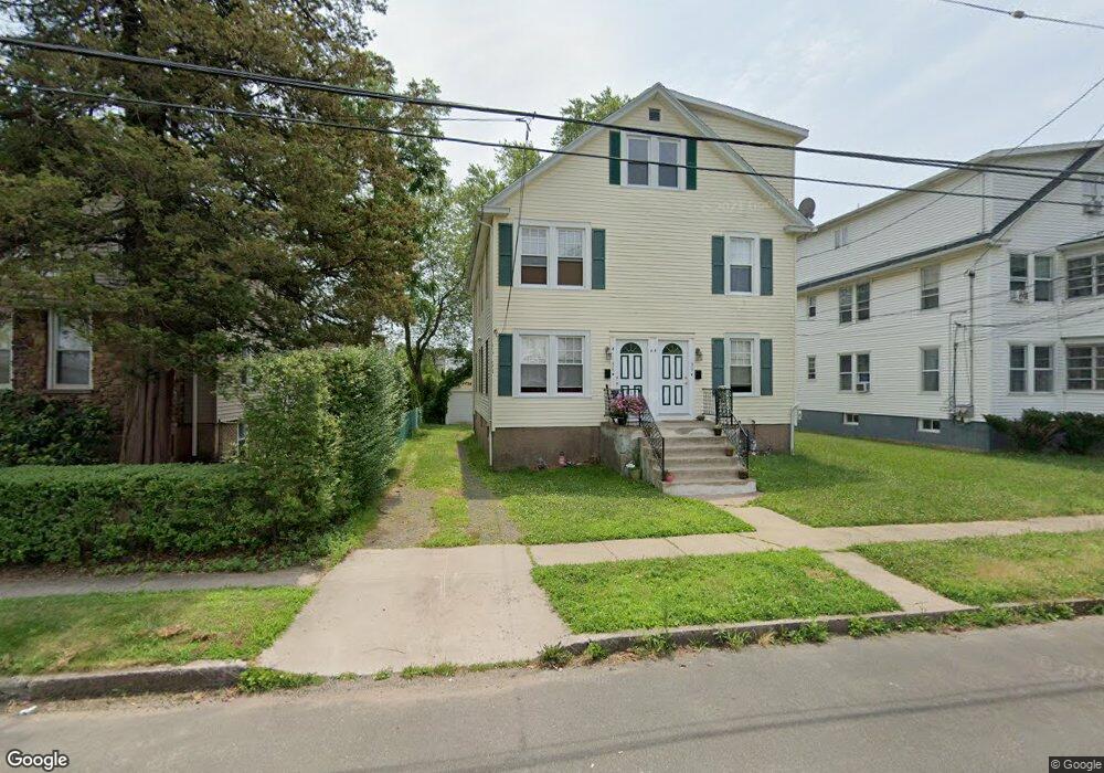 33 Pardee Place Extension, East Haven, CT 06512 - photo 1